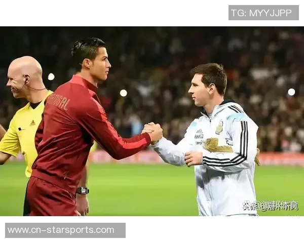 足球场上的球星外号揭秘：从小跳蚤到神奇飞翼，谁是你心中的传奇人物