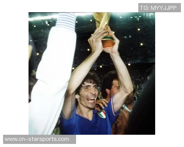 顶级足球球星荣誉背后的传奇人生与辉煌成就解析