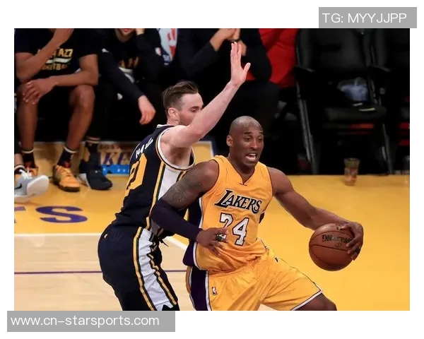 震撼欣赏球星精妙传球瞬间全场最佳配合技巧集锦 震撼欣赏球星精妙传球瞬间全场最佳配合技巧集锦